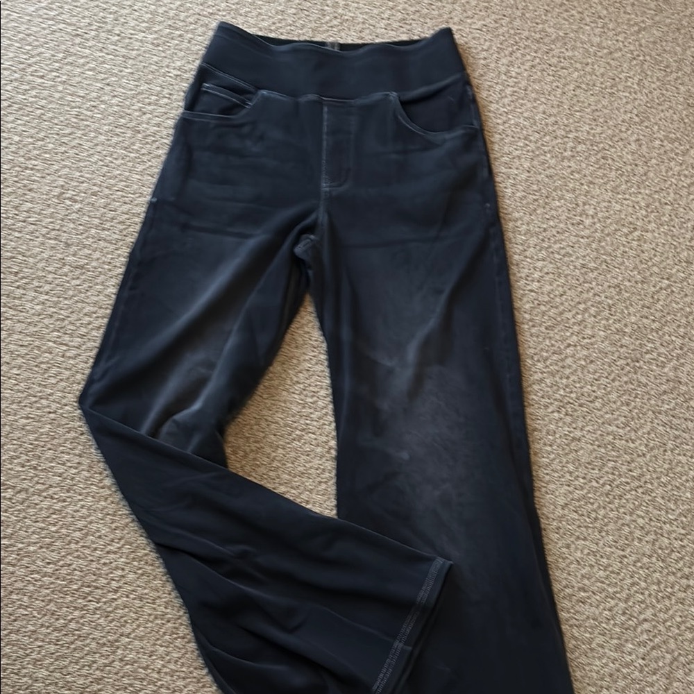HALARA Black Straight Leg Pants Soft Stretchy Fabric